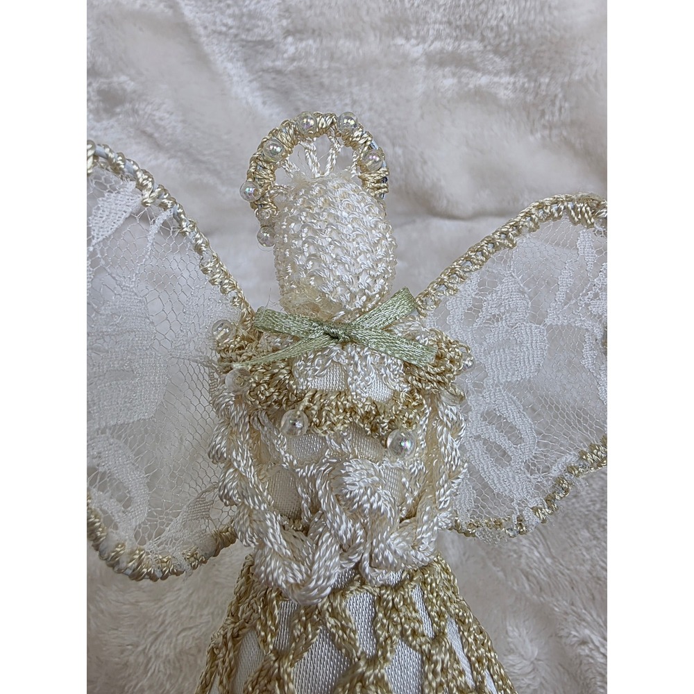 Vintage crochet Lace Angel Christmas Tree Topper Figurine Decoration - Picture 3 of 7